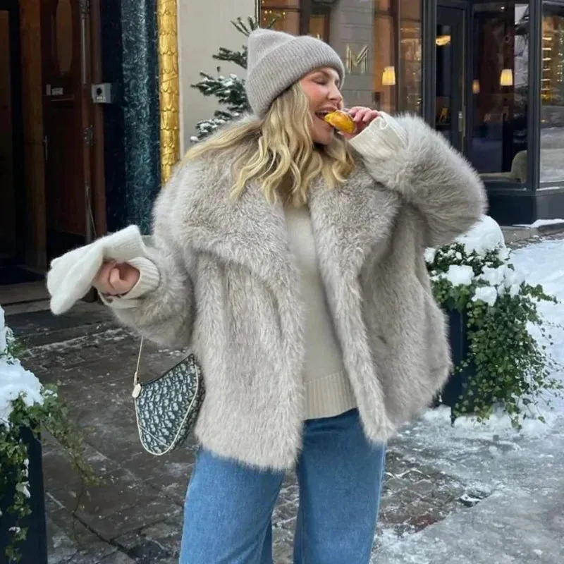 2024 Winter New Fashion Gradient Fluffy Fur Coat Women High Street Luxury Big Fur Collar Faux Fox Fur Jacket Female Overcoats