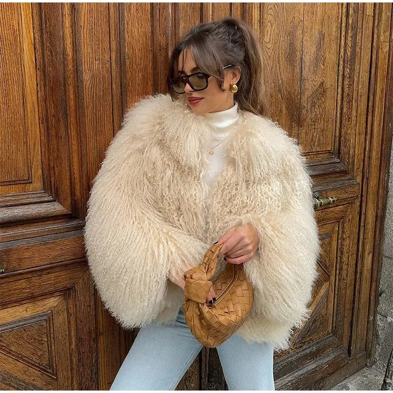 2024 Winter New Fashion Solid Fluffy Fur Coat Women High Street Luxury Lapel Collar Faux Fur Jacket Female Casual Overcoats