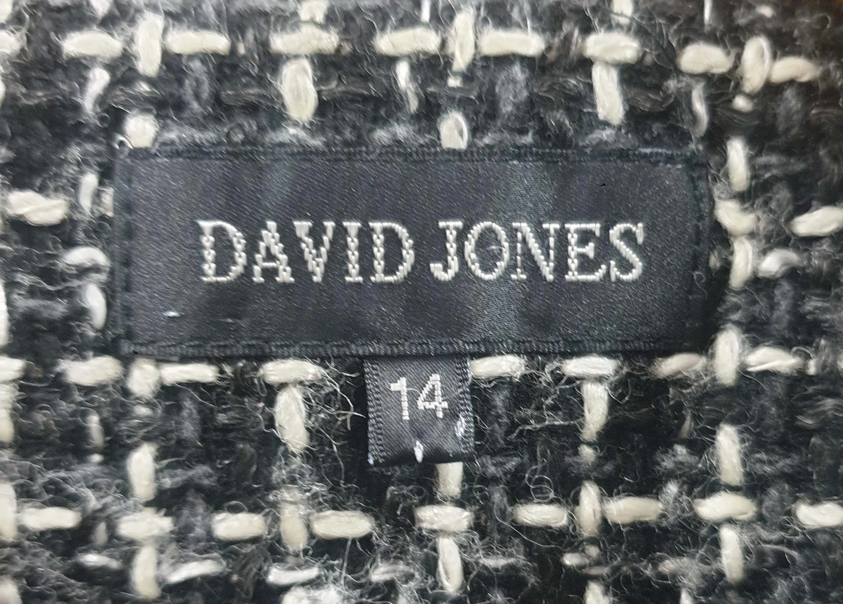 David Jones vintage knit cropped jacket size 14