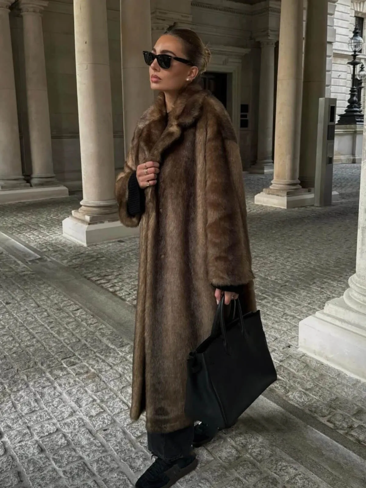 Elegant Lapel Long Sleeve Overcoat