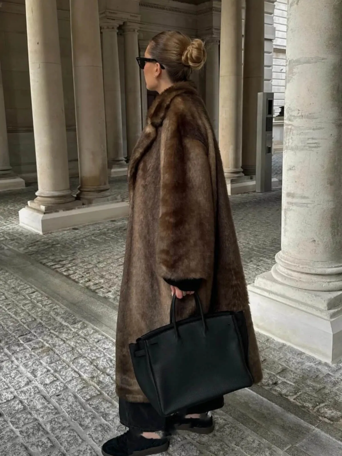 Elegant Lapel Long Sleeve Overcoat