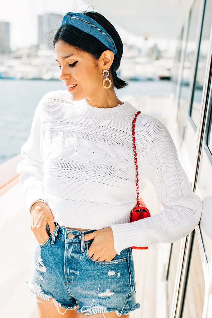 Fever Cropped Cable Crewneck Sweater (Blanc)