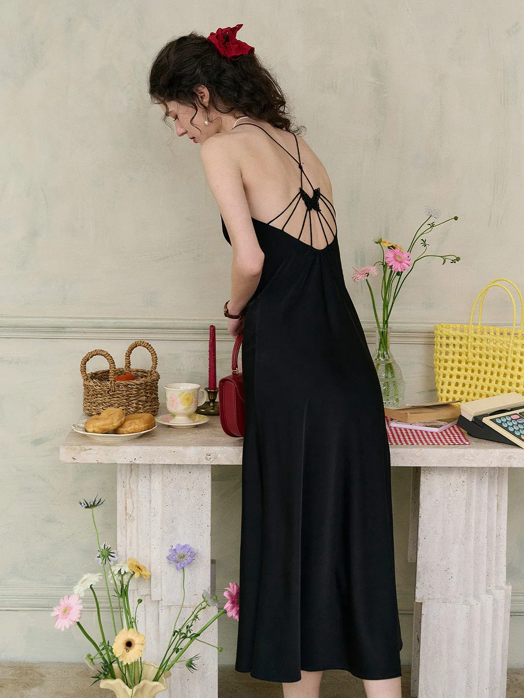 【Final Sale】Amaris Versatile V-Neck Back Lace-up Black Suspender Dress