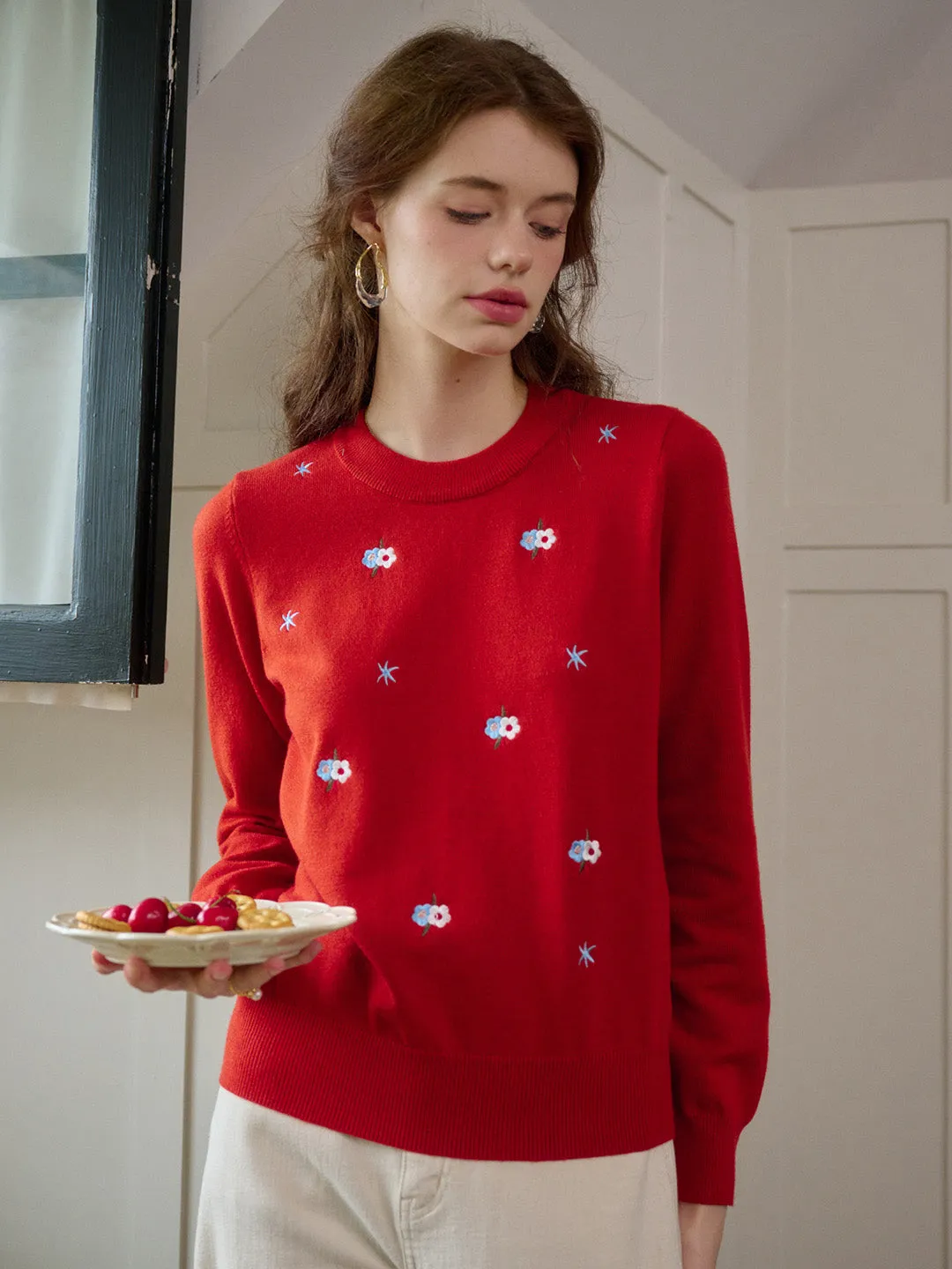 【Final Sale】Gracie Round Neck Embroidery Sweater
