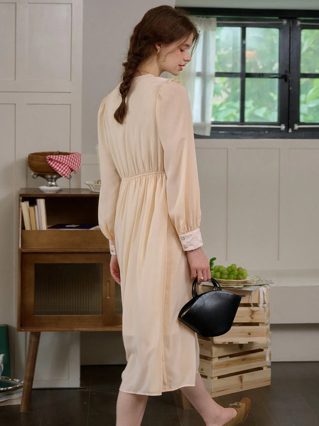 【Final Sale】Keily Doll Collar Contrasting Lace-up Pleated Dress