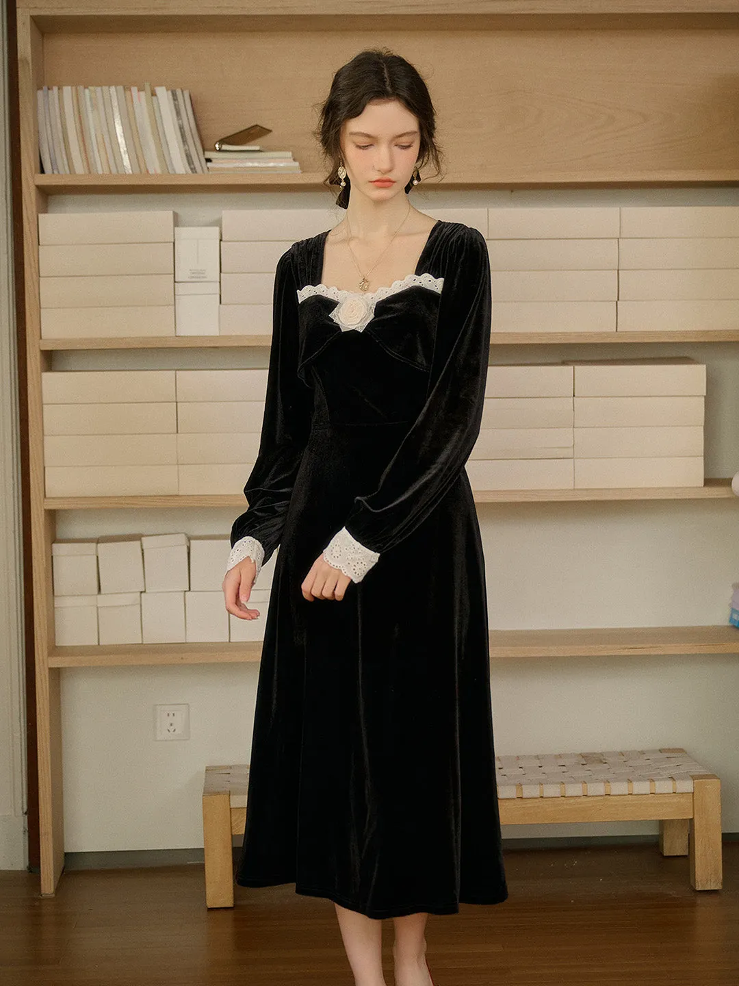 【Final Sale】Valentina Square Collar Rose Dress