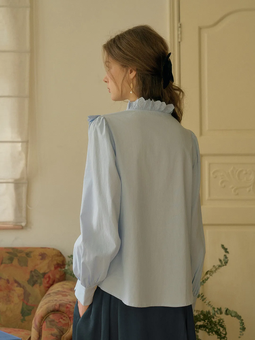 【Final Sale】Yareli Vintage Lace Panel Contrasting Lace-up Round Neck Blouse - Pink
