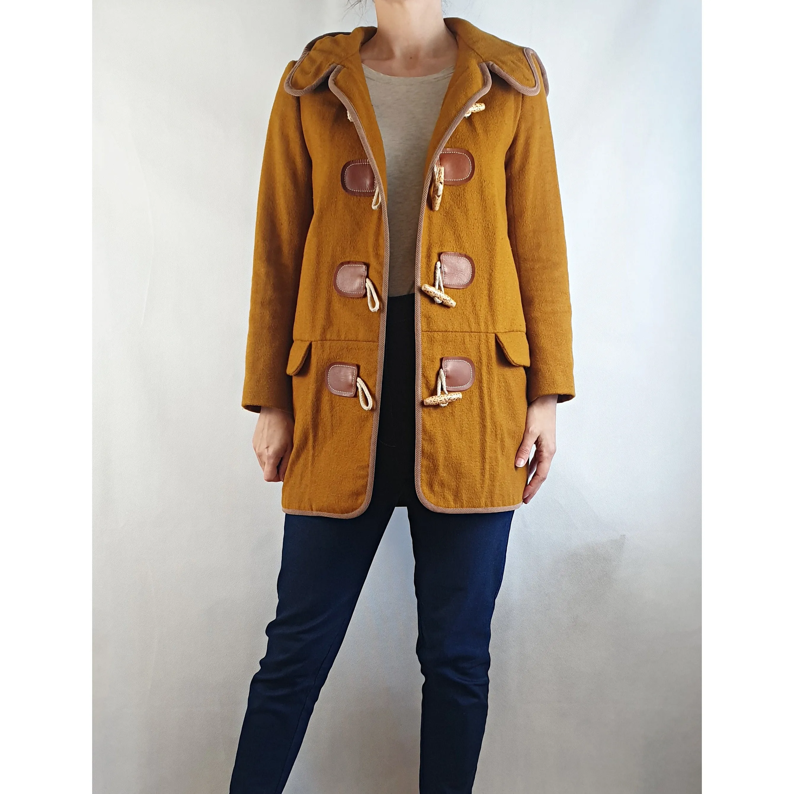 Gorman mustard wool mix duffle coat with animal print toggles size 6 (fits 6-8)