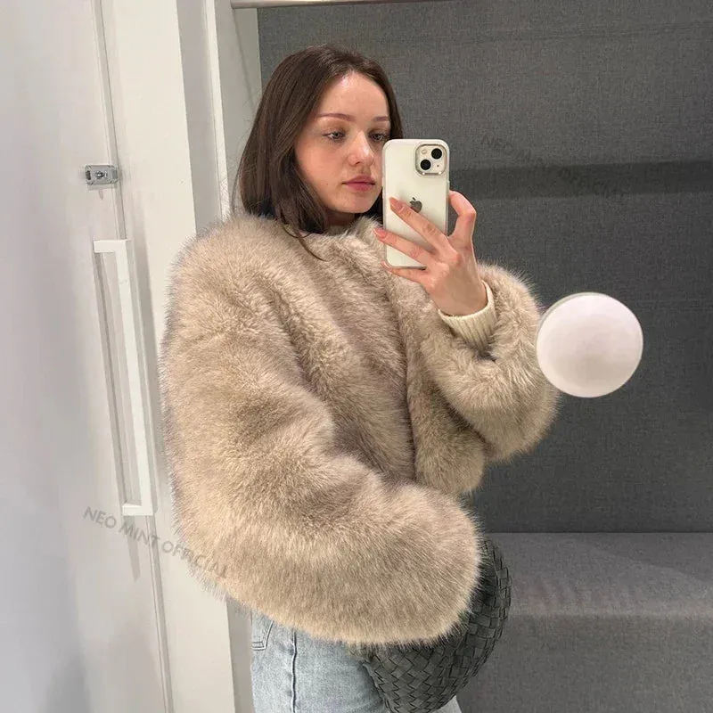 Gradient Winter Customizable Voice-controlled Fur Faux Kendall Women Coat Brown Fur Jenner Brand Jacket Chic New Fashion  Fox Icon Luxury Cropped