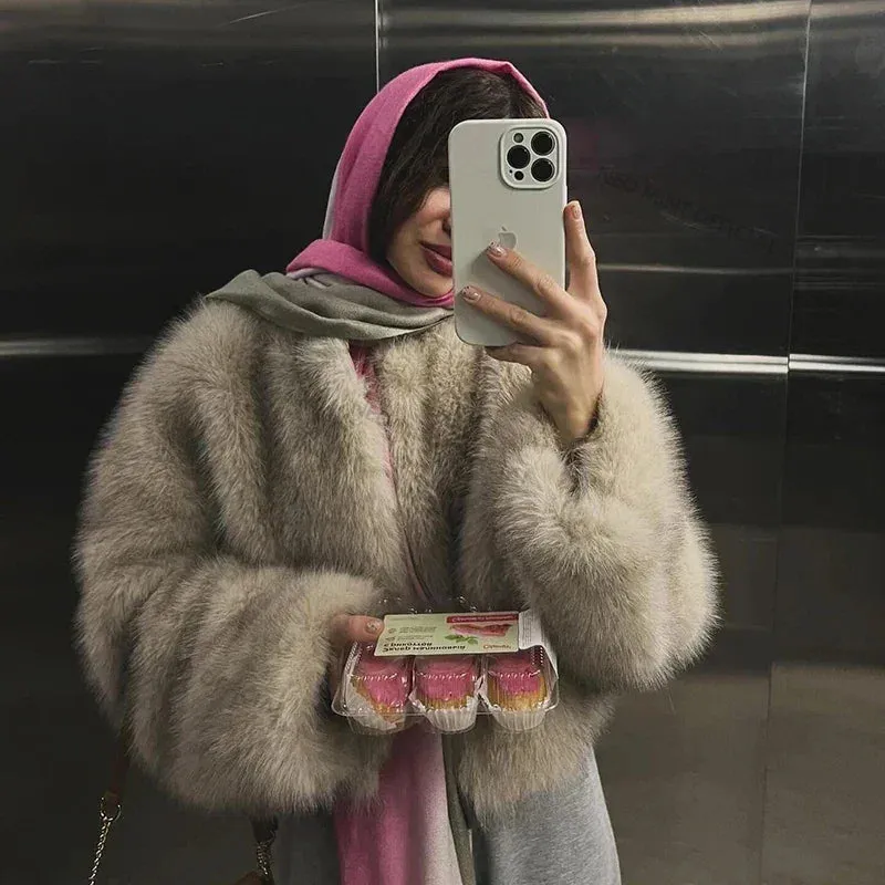 Gradient Winter Customizable Voice-controlled Fur Faux Kendall Women Coat Brown Fur Jenner Brand Jacket Chic New Fashion  Fox Icon Luxury Cropped
