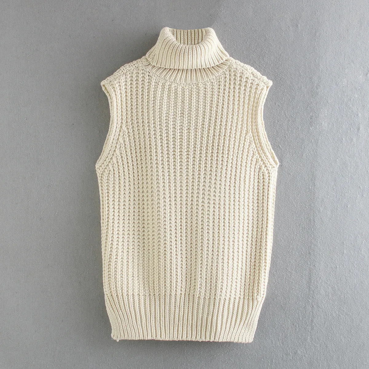 High Heap Collar Knit Vest Sweaters