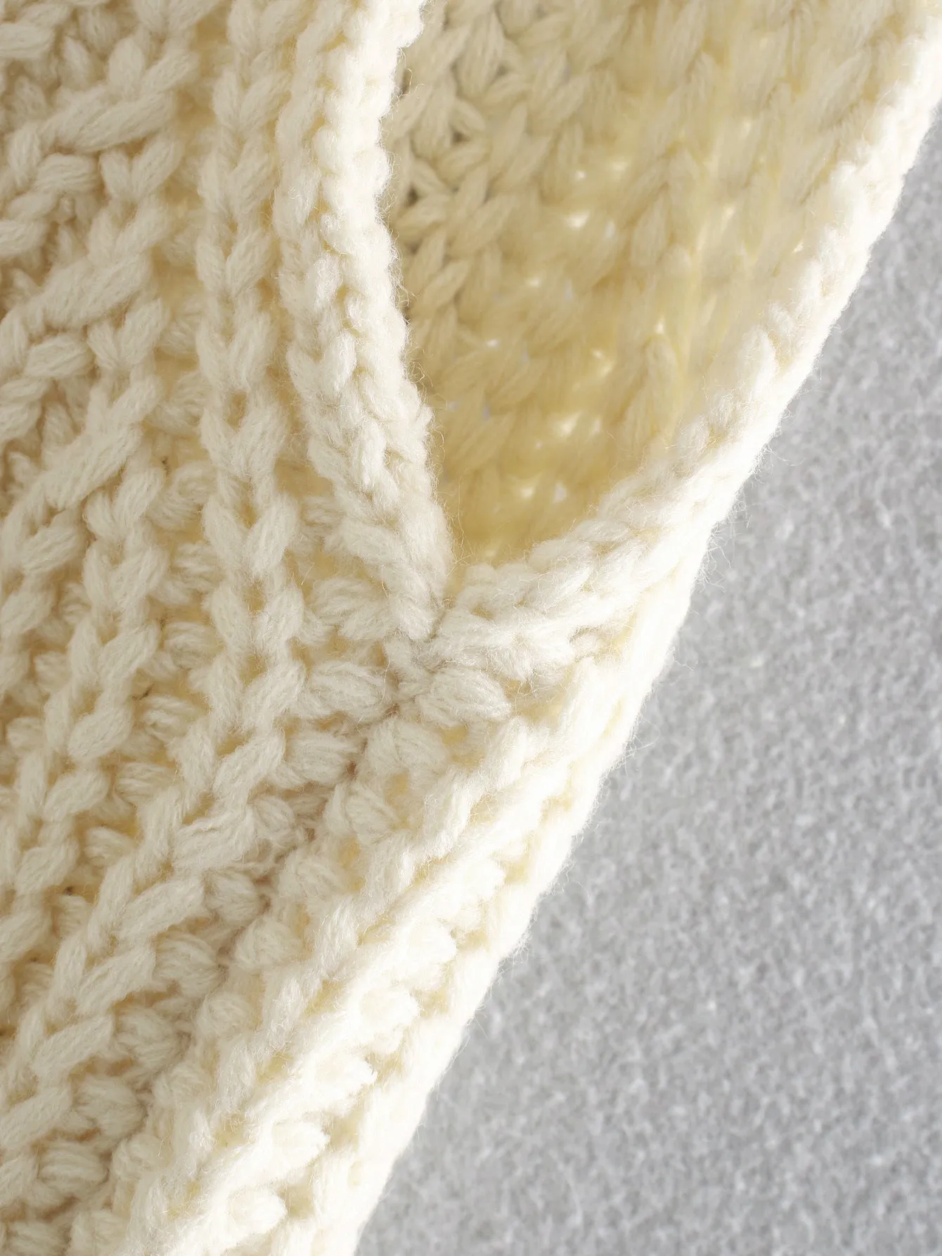 High Heap Collar Knit Vest Sweaters