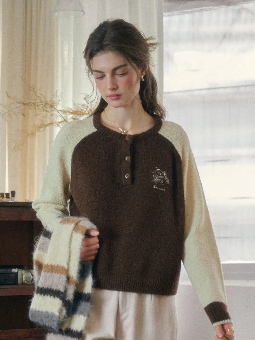 Juno Round Neck Raglan Sleeve Wool Sweater