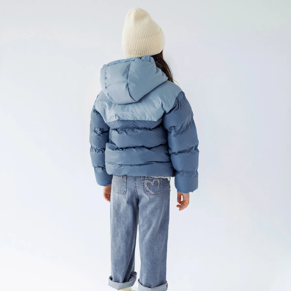 Manteau doudoune à capuchon bleu, enfant || Hooded blue puffer coat, child