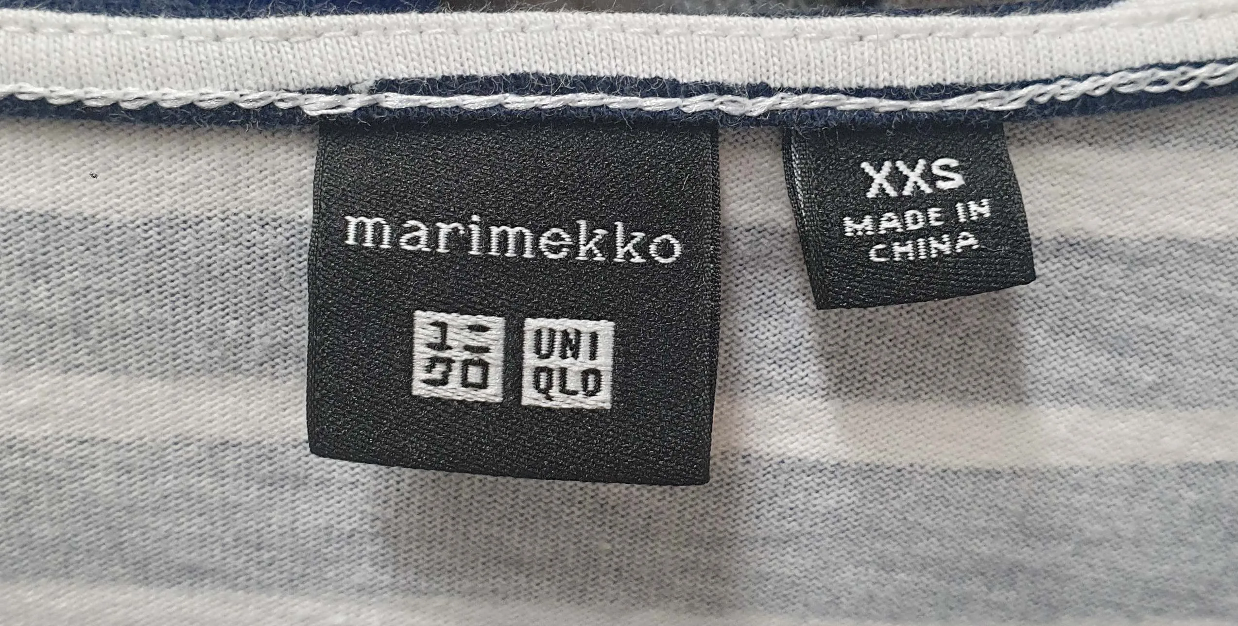 Marimekko   Uniqlo blue and white striped top size XXS (large fit, fits 6-8)