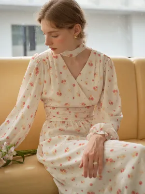 Nyomi Sweet V Neck Floral Print Lace Sleeve Dress
