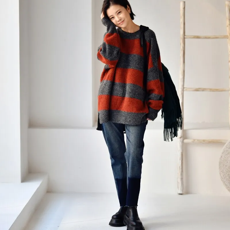 Oversize loose Languid lazy style  round neck striped sweater