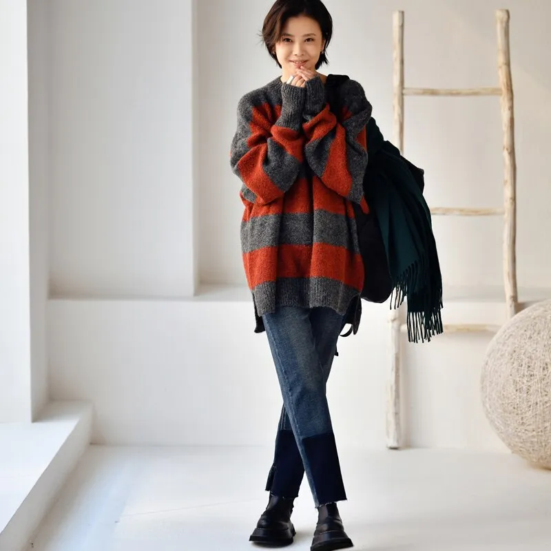 Oversize loose Languid lazy style  round neck striped sweater