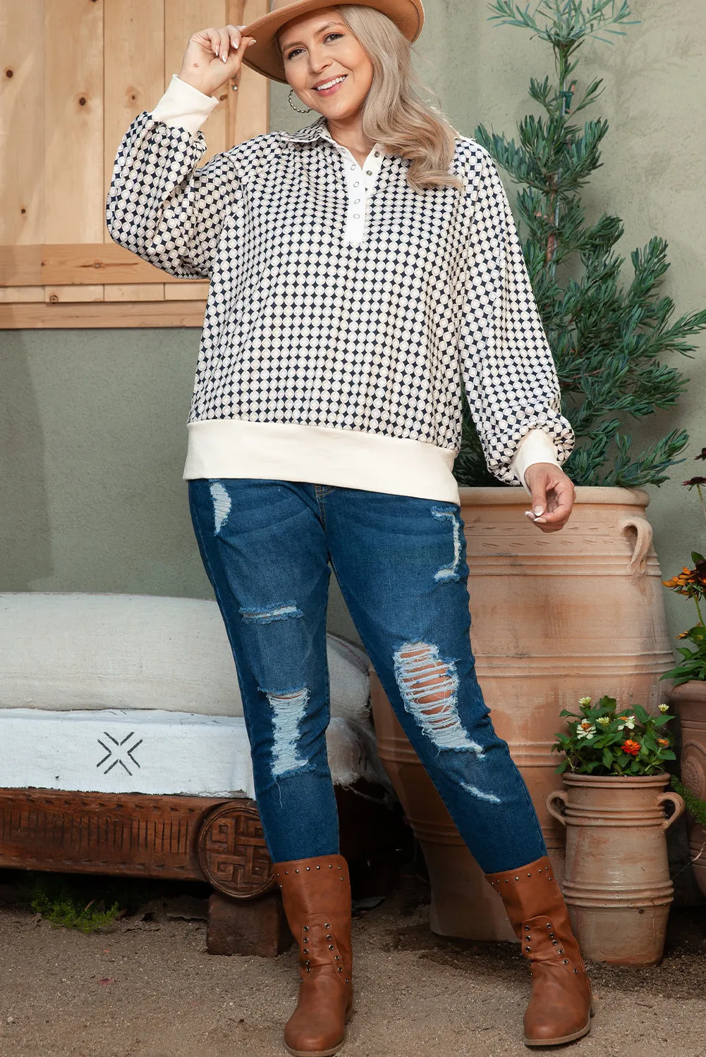 Plus Size Two Tone Pullover Sweatshirt