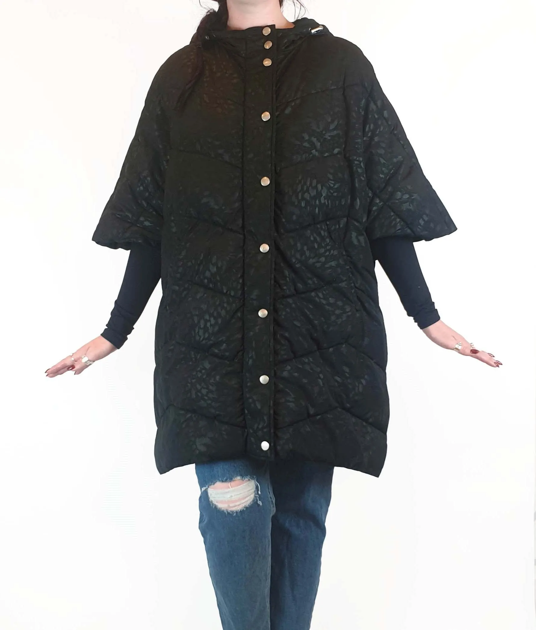 Puffa textured black half sleeve puffer jacket size M