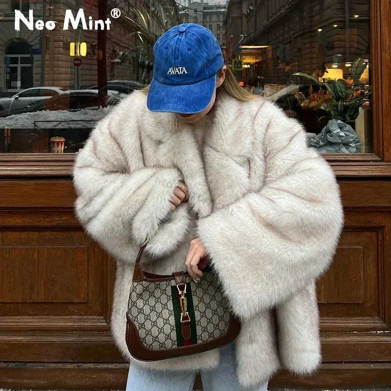 Thick Oversized Women Fashion Warm Fur Outerwear Modern design Faux Coat Fur Fox Best deal Fluffy Winter Hot Ins Gradient Jacket Girls