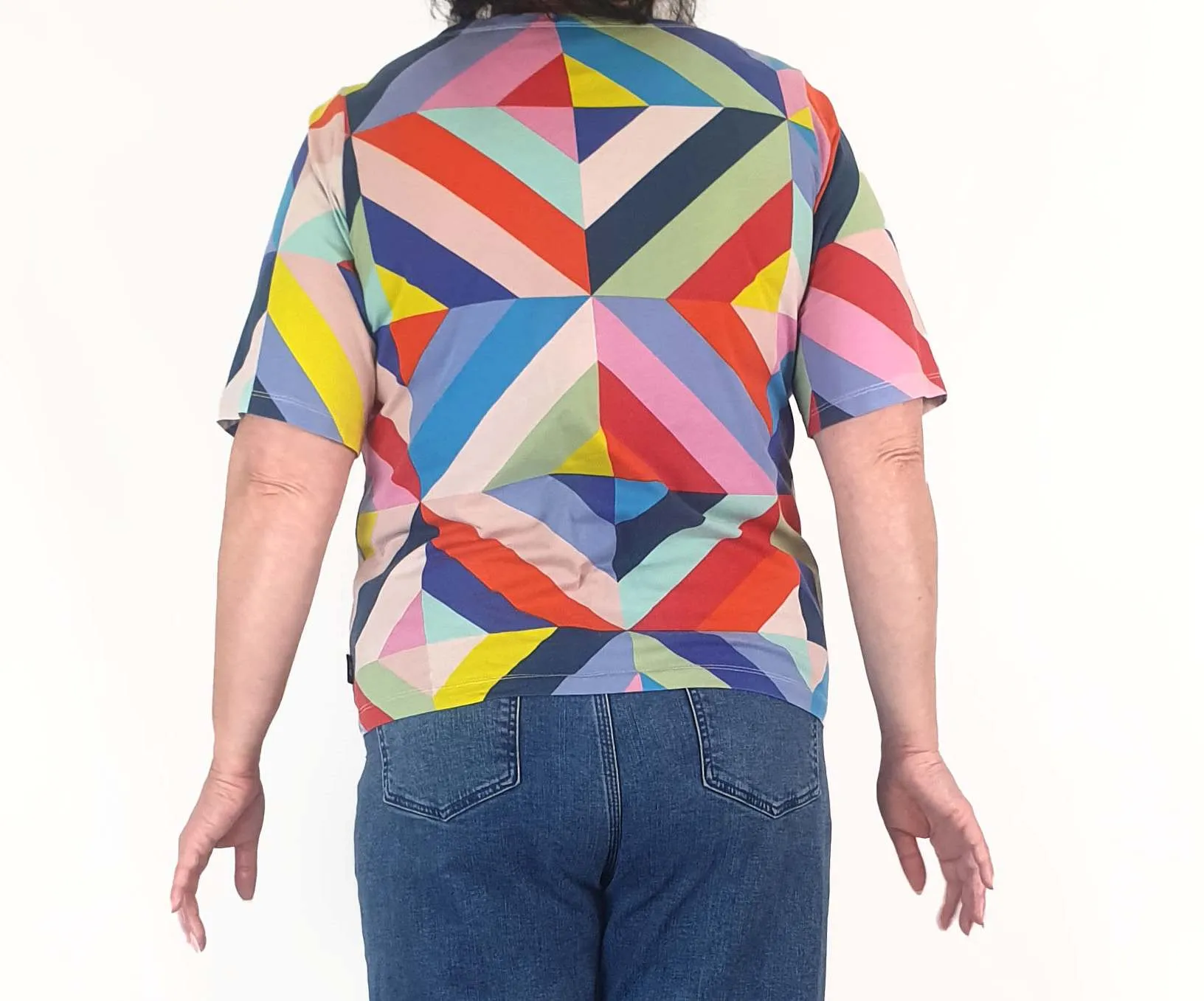 Uniqlo x Marimekko colourful striped tee shirt size XL