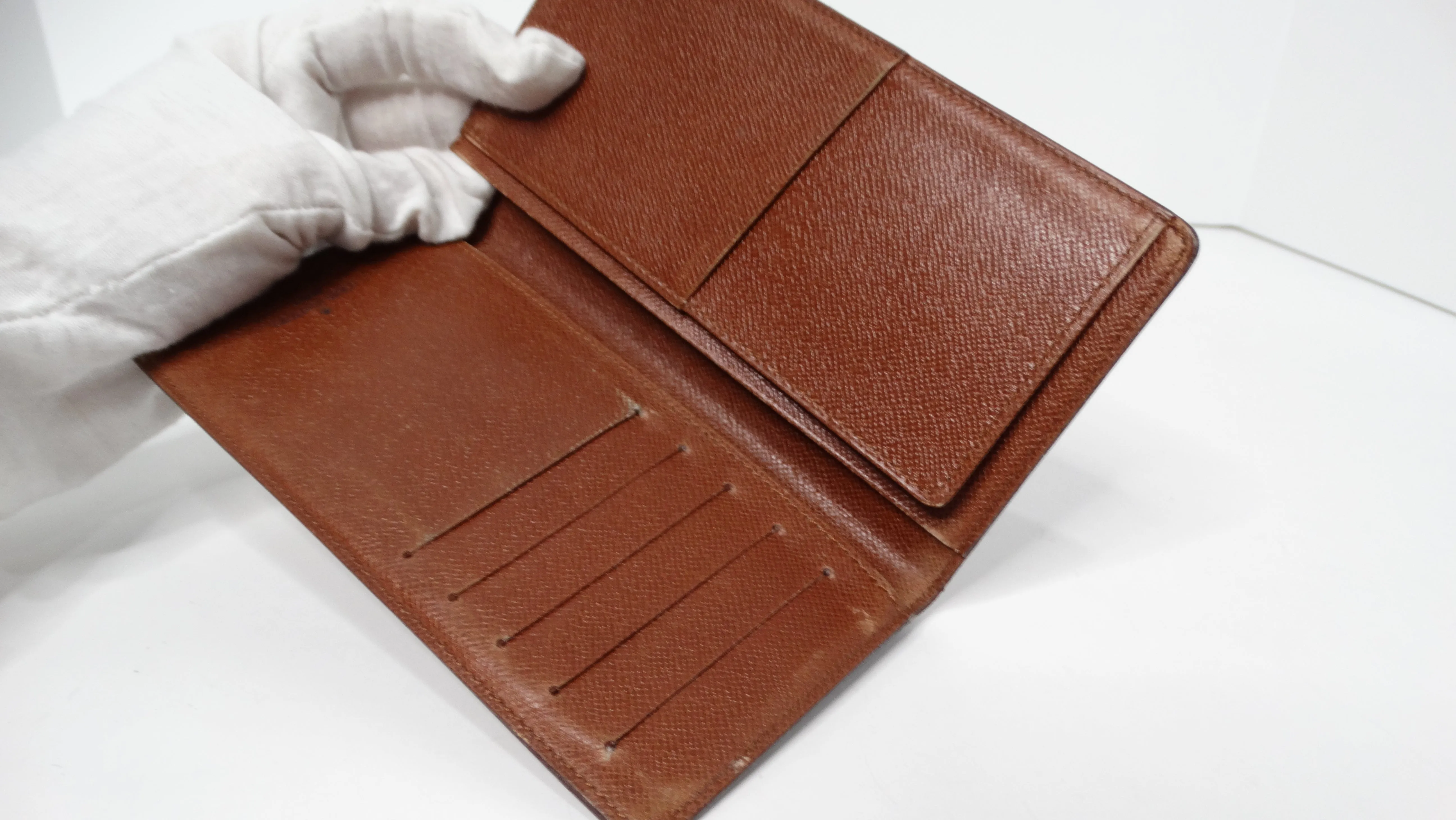 Vintage Louis Vuitton Brown Canvas Monogram Wallet