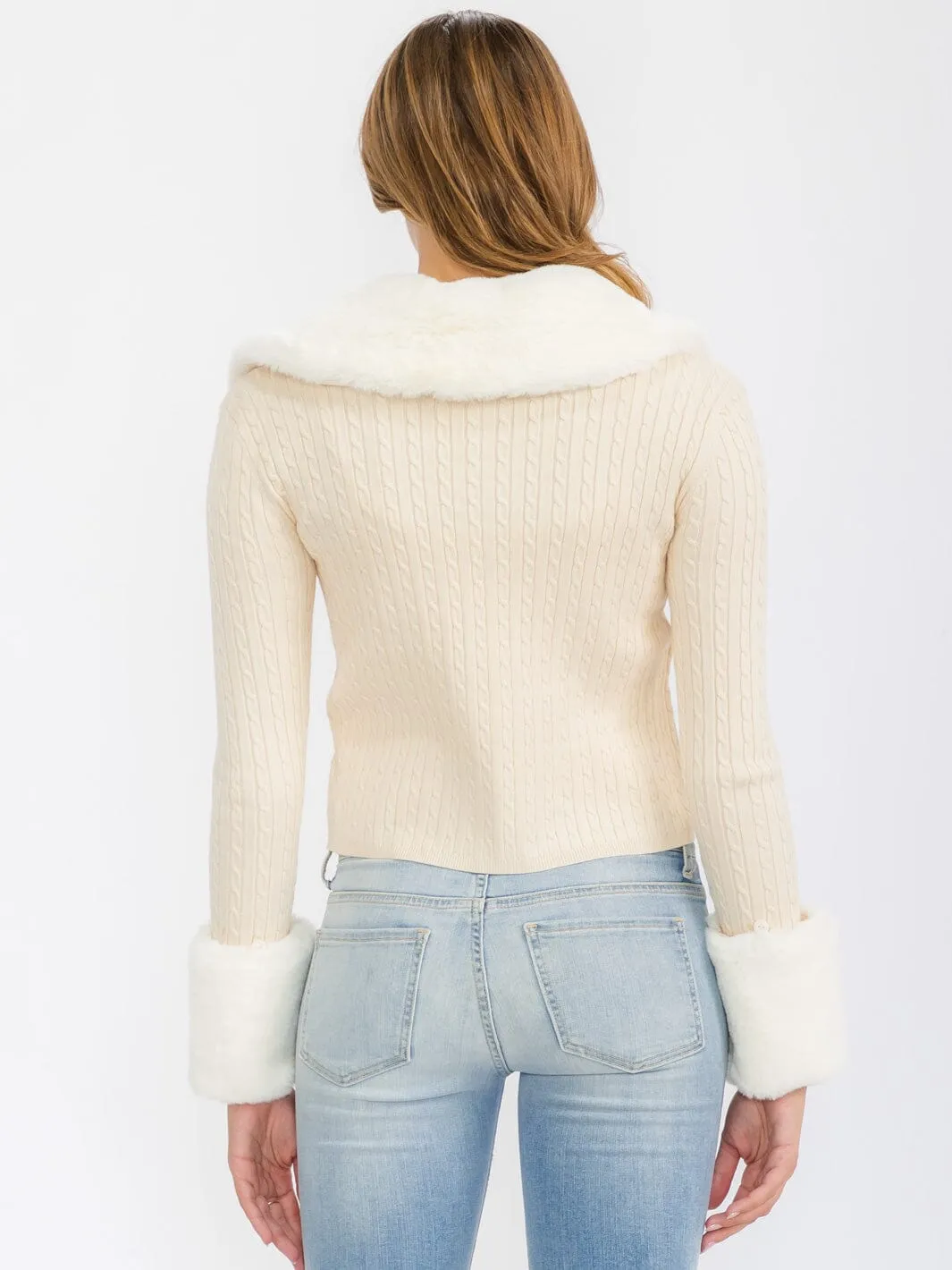 WOMEN'S LONG SLEEVE ZIP UP CANLE KNIT SHERPA DETAILED SWEATER
